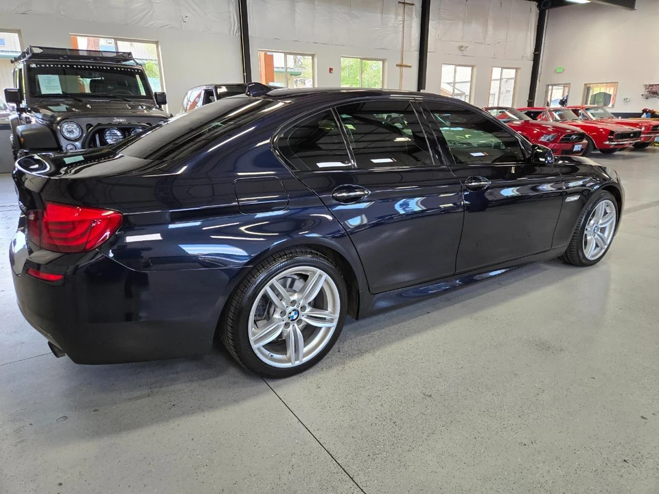 2013 BMW F10 5 Series Sedan - Image 4 of 16