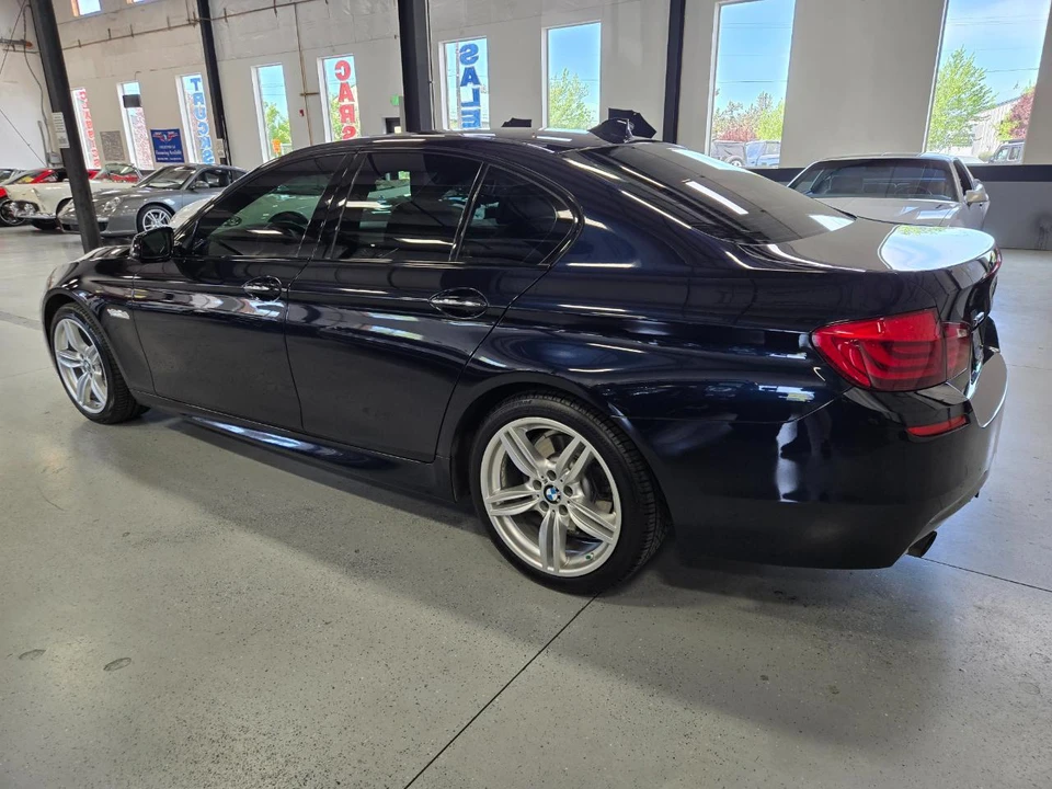 2013 BMW F10 5 Series Sedan - Image 6 of 16