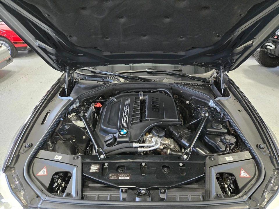 2013 BMW F10 5 Series Sedan - Image 16 of 16