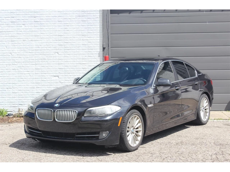 2013 BMW F10 5 Series Sedan - Image 6 of 31