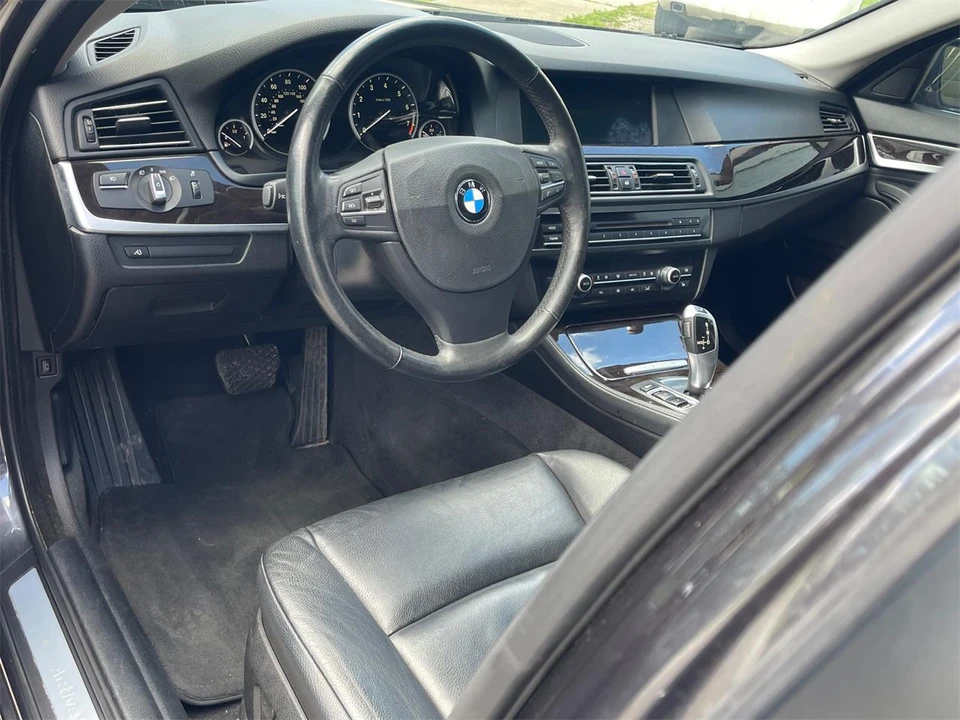 2013 BMW F10 5 Series Sedan - Image 20 of 31