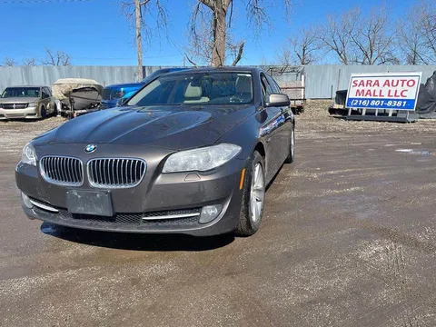 2013 BMW 528i Sedan