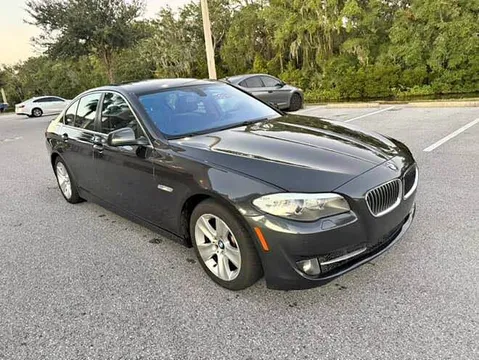 2013 BMW 528i Sedan