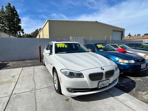2013 BMW 528i Sedan