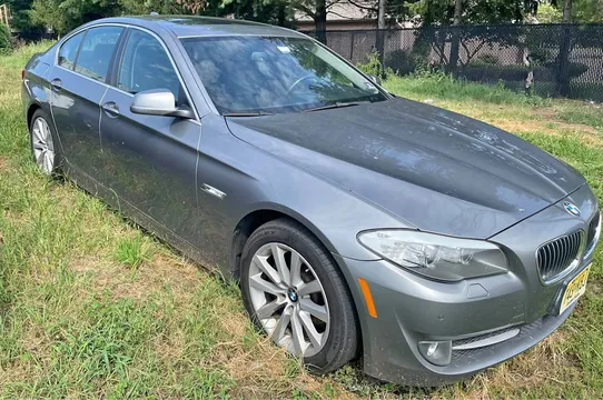 2013 BMW 528i xDrive Sedan