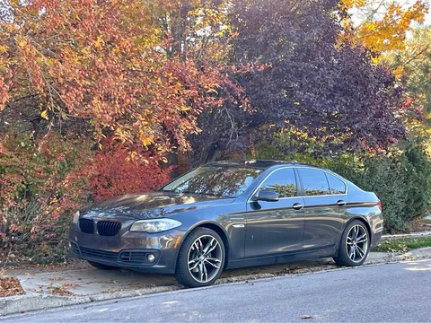 2013 BMW 528i xDrive Sedan