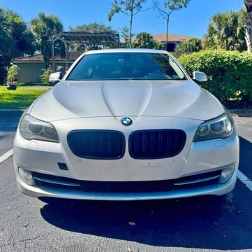 2013 BMW 528i xDrive Sedan