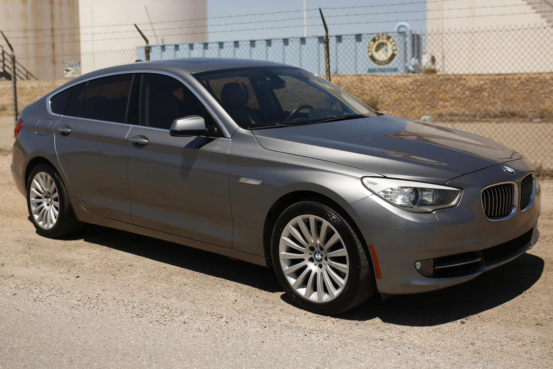 2013 BMW F10 5 Series Sedan - Image 6 of 6