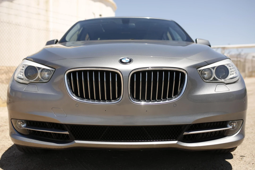 2013 BMW F10 5 Series Sedan - Image 2 of 6
