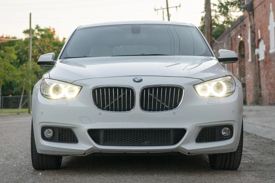 2013 BMW 5 Series - Image 2 of 21