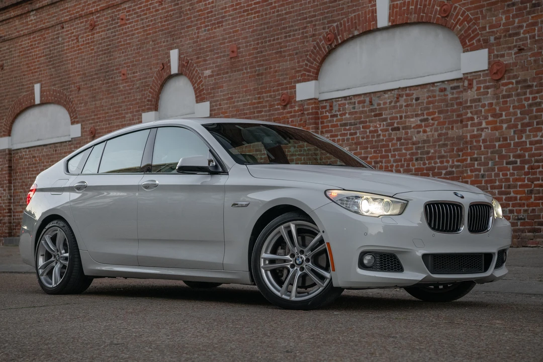 2013 BMW 5 Series - Image 17 of 21