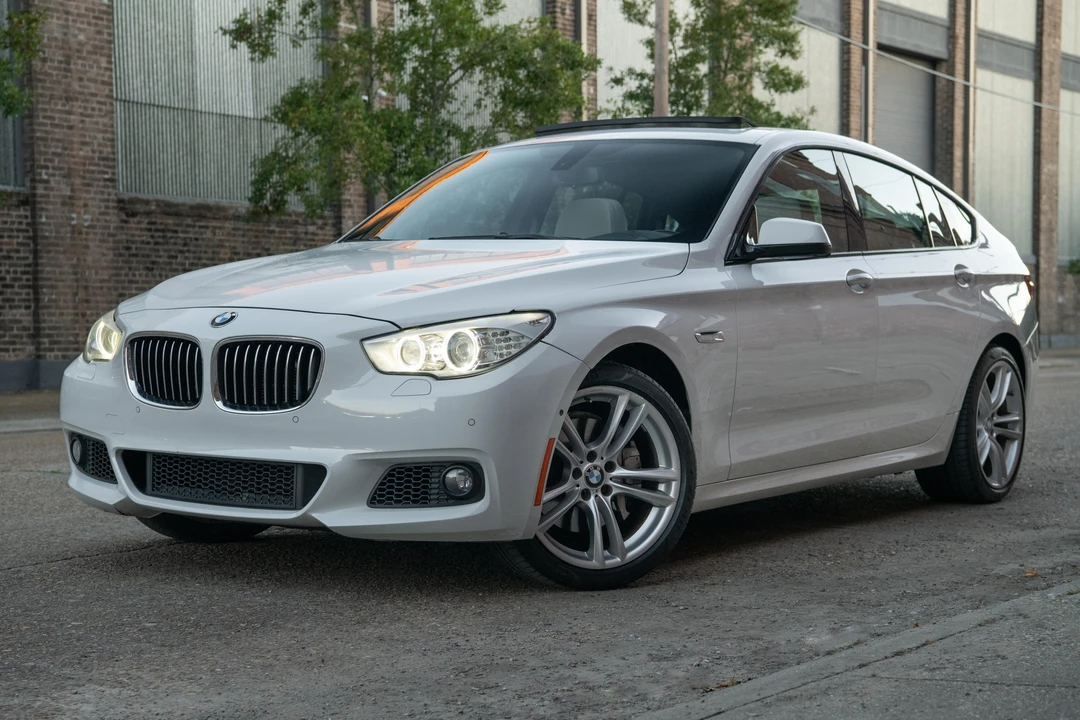 2013 BMW 5 Series - Image 9 of 21