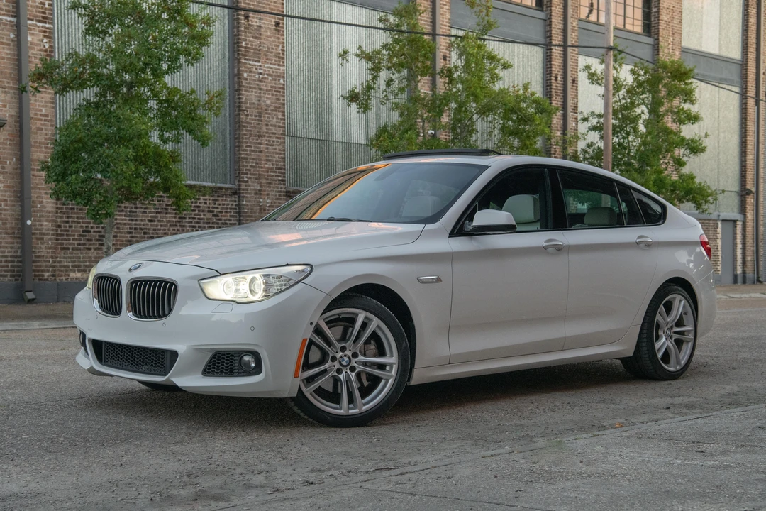 2013 BMW 5 Series - Image 10 of 21