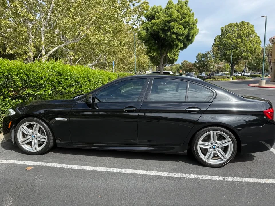 2013 BMW F10 5 Series Sedan - Image 2 of 10