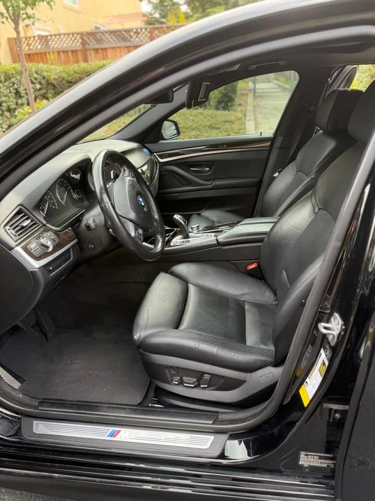 2013 BMW F10 5 Series Sedan - Image 6 of 10