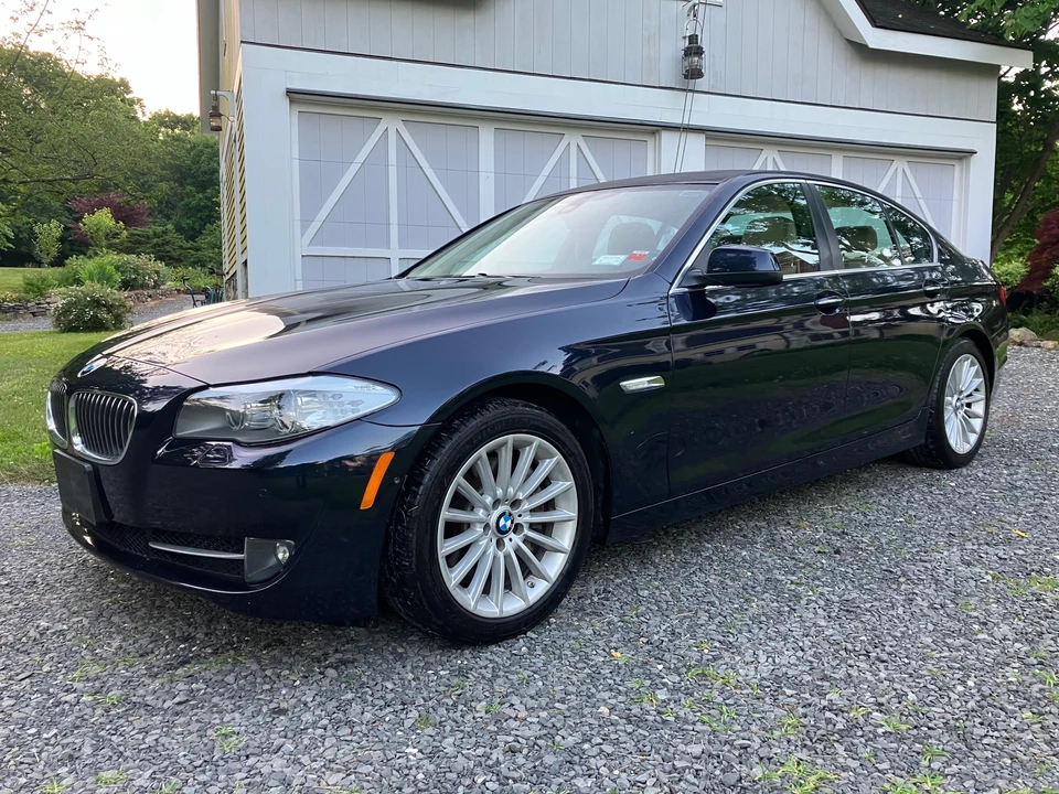 2013 BMW F10 5 Series Sedan - Image 7 of 31
