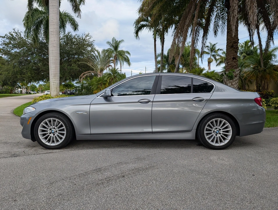 2013 BMW F10 5 Series Sedan - Image 10 of 31