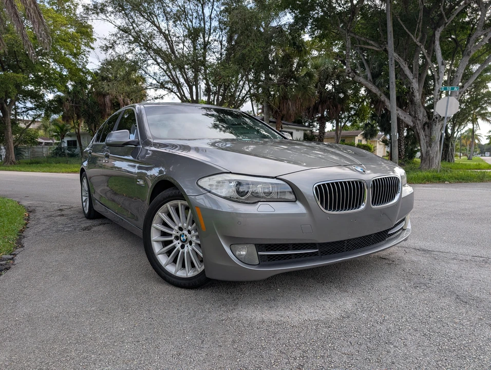 2013 BMW F10 5 Series Sedan - Image 17 of 31
