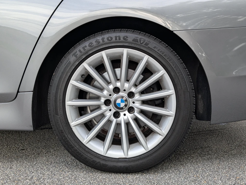 2013 BMW F10 5 Series Sedan - Image 25 of 31