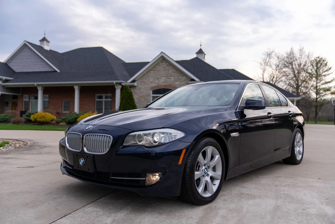 2013 BMW F10 550i & M550d Sedan - Image 18 of 31