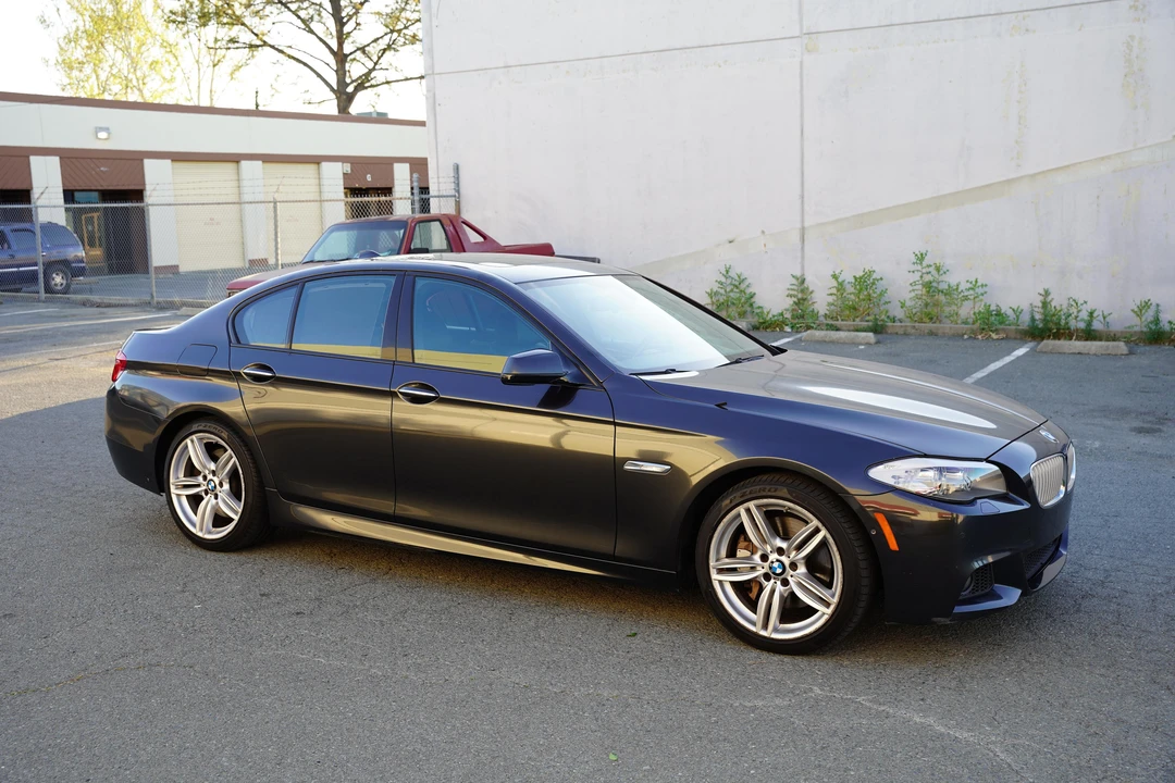 2013 BMW F10 550i & M550d Sedan - Image 26 of 31