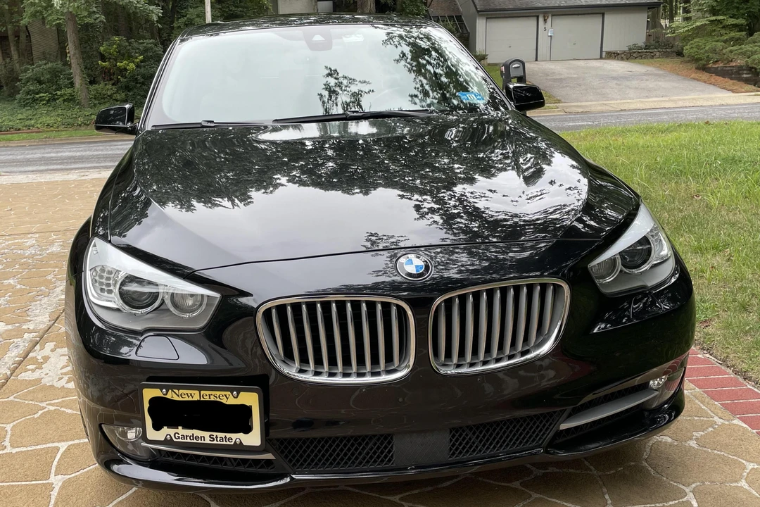 2013 BMW 5 Series - Image 2 of 31