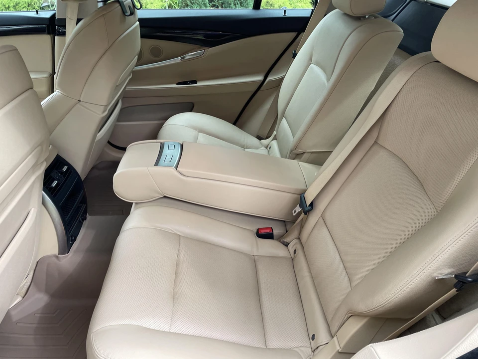 2013 BMW 5 Series - Image 20 of 31