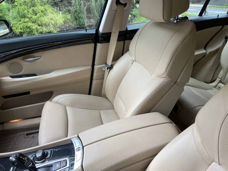 2013 BMW 5 Series - Image 23 of 31