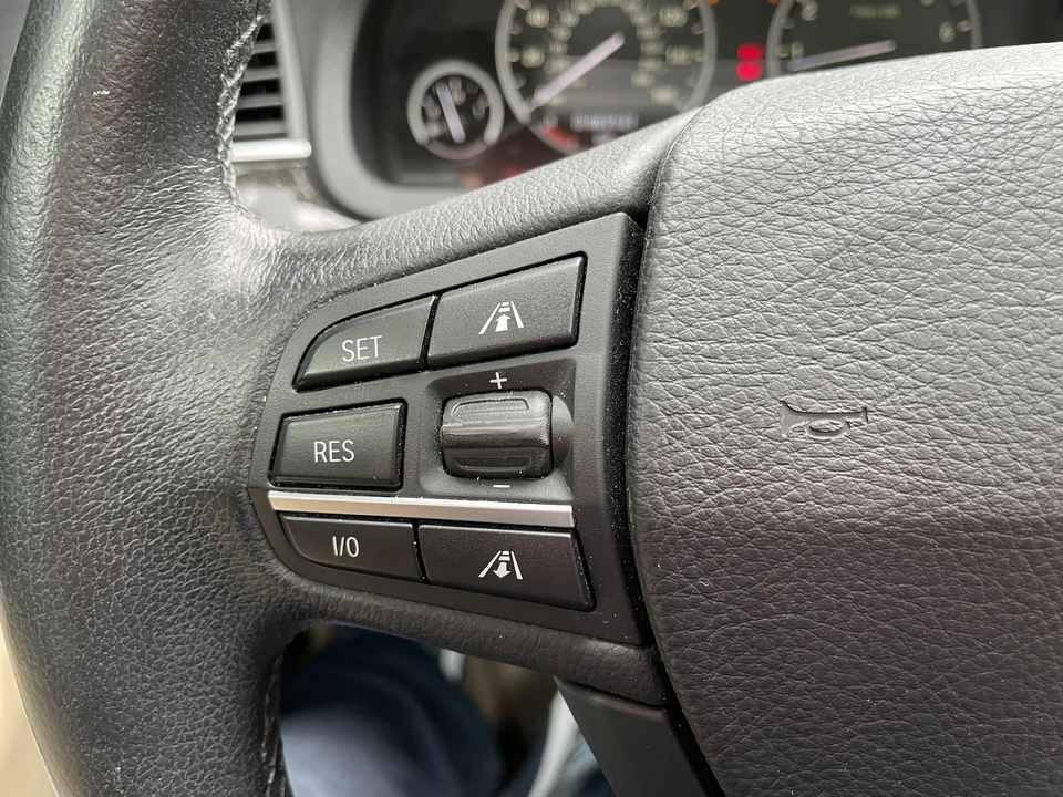 2013 BMW 5 Series - Image 28 of 31