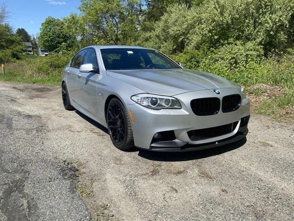 2013 BMW F10 550i & M550d Sedan - Image 21 of 31