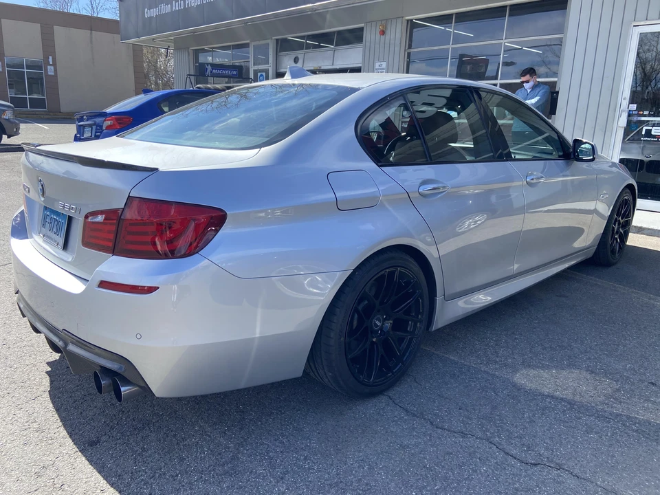 2013 BMW F10 550i & M550d Sedan - Image 19 of 31