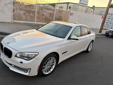 2013 BMW 7 Series 740i Sedan 4D