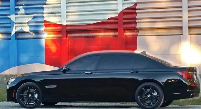 2013 BMW 7 Series 750Li Sedan 4D