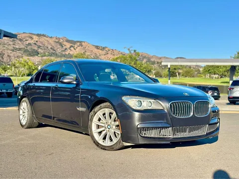 2013 BMW 7 Series 750Li Sedan 4D