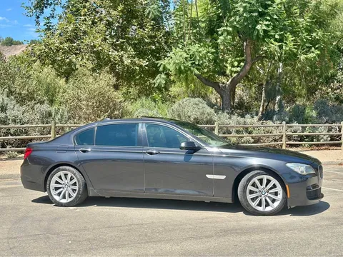 2013 BMW 7 Series 750Li Sedan 4D