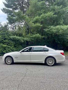 2013 BMW 750Li xDrive Sedan 4D