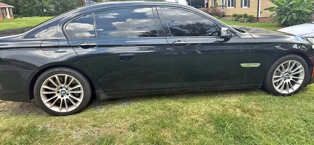 2013 BMW 750Li xDrive Sedan