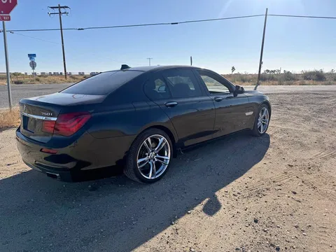 2013 BMW 7 Series 750i Sedan 4D