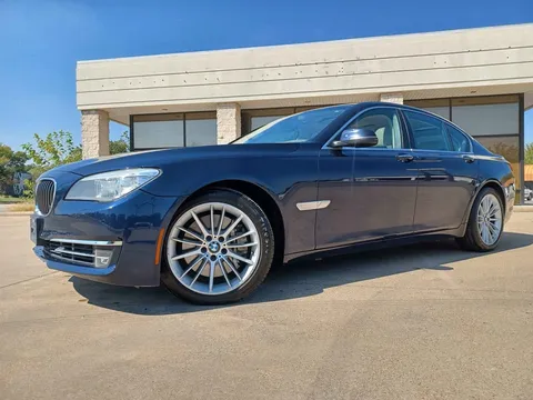 2013 BMW 750i xDrive Sedan