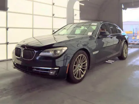 2013 BMW 7 Series 750i xDrive Sedan 4D