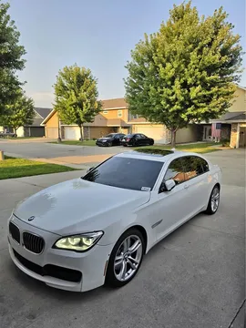 2013 BMW 7 Series 750iL Sedan 4D
