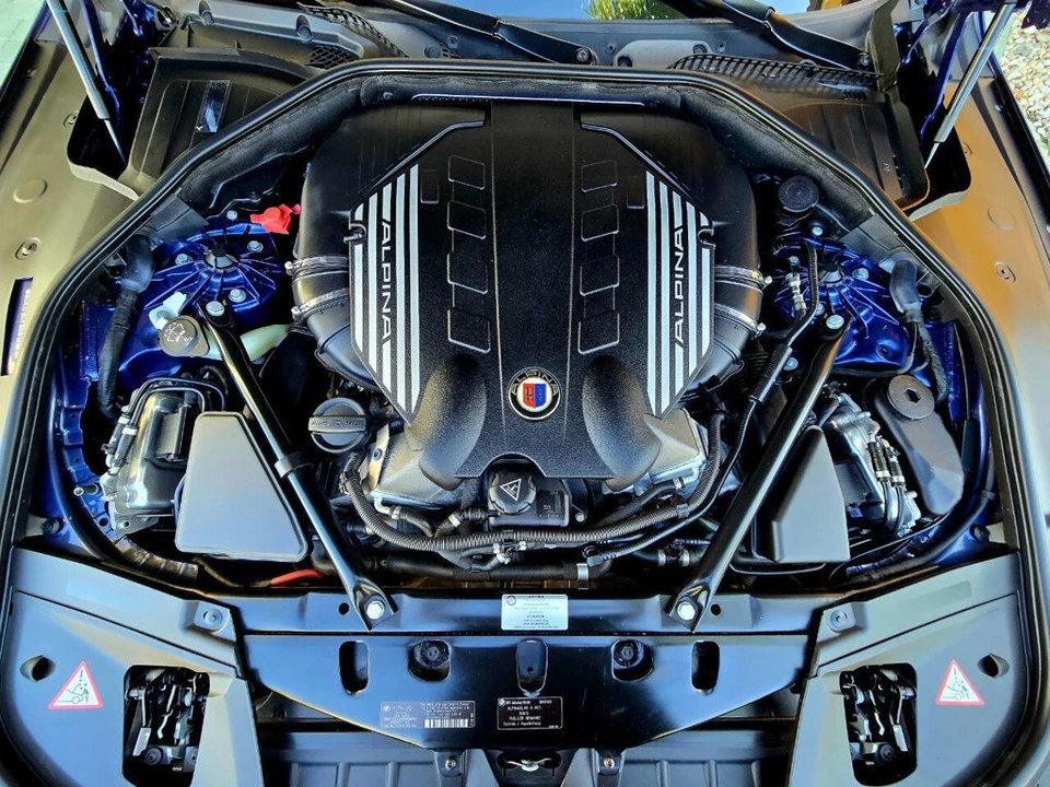 2013 BMW Alpina B7 - Image 8 of 21