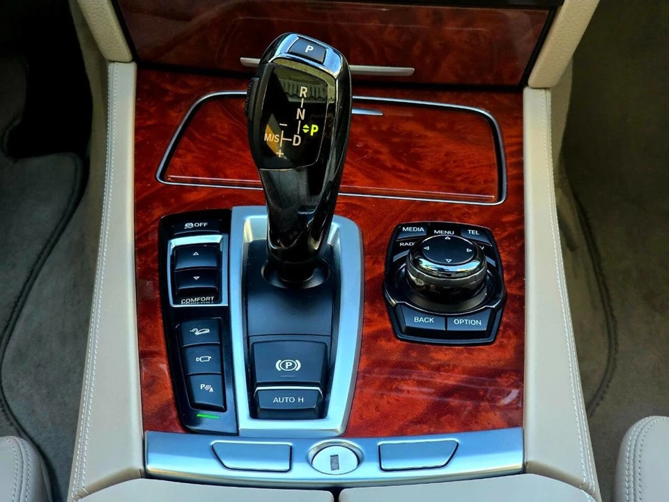 2013 BMW Alpina B7 - Image 16 of 21