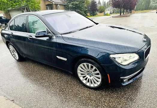 2013 BMW 750i xDrive