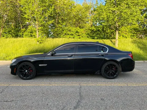 2013 BMW 750Li xDrive Sedan