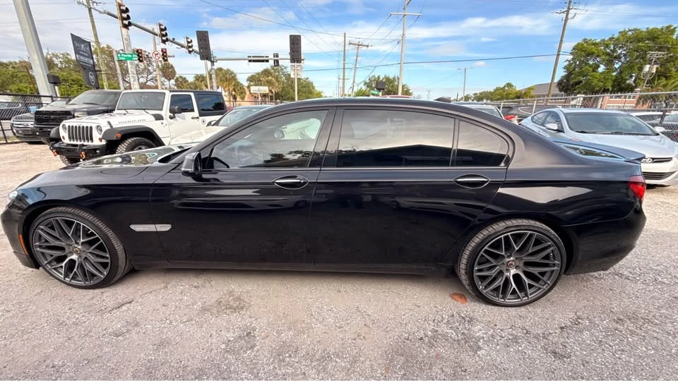 2013 BMW Alpina B7 - Image 7 of 16