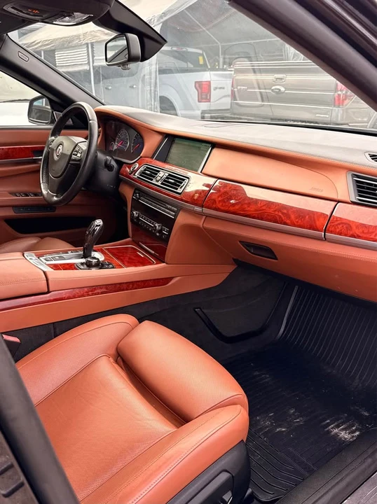2013 BMW Alpina B7 - Image 14 of 16