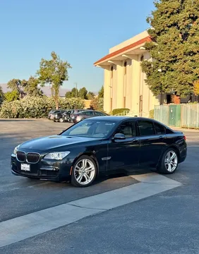 2013 BMW 740i