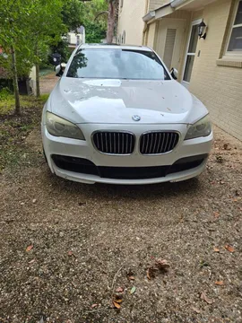 2013 BMW 750i