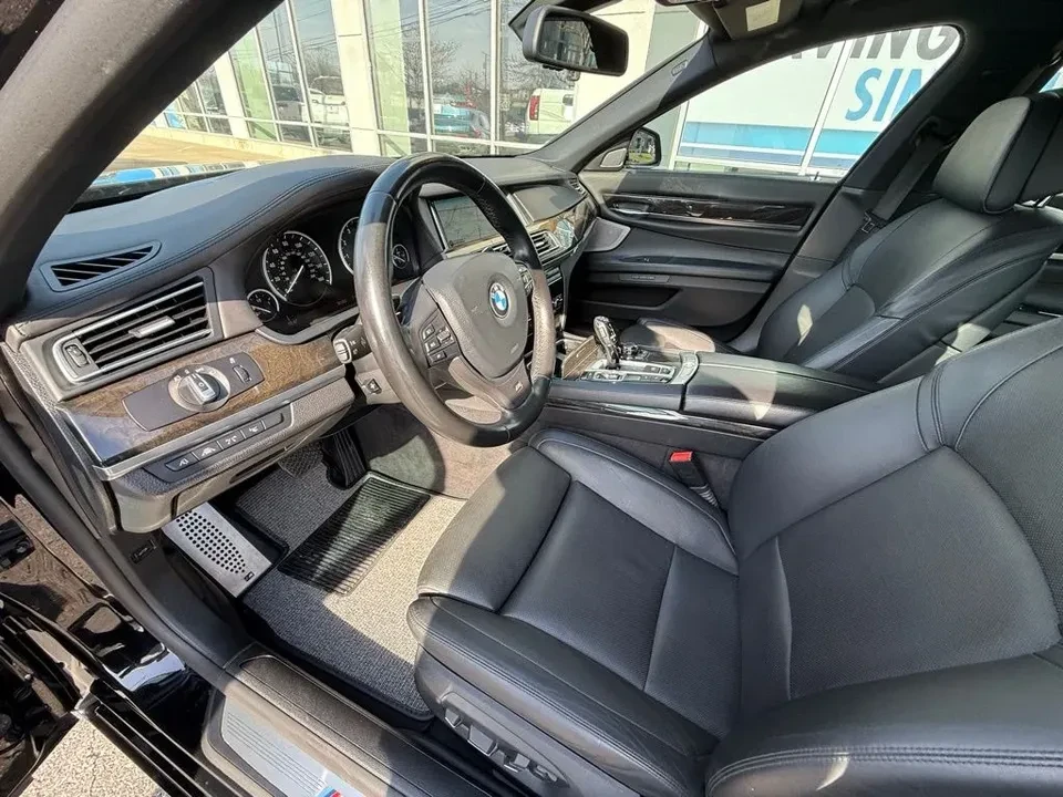 2013 BMW 7 Series - Image 6 of 15